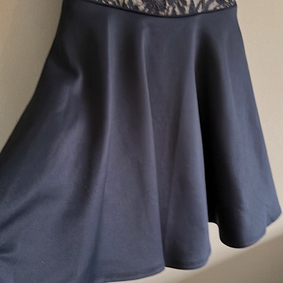 Juniors' Glitter Lace Fit & Flare Dress - Picture 4 of 8